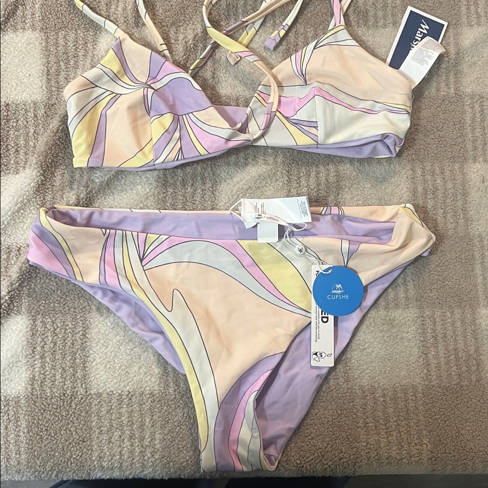 Cupshe Pastel Abstract Bikini Set